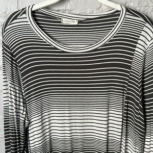 Cotton Bleu size Medium lightweight Striped Tee! Cute detail on bottom